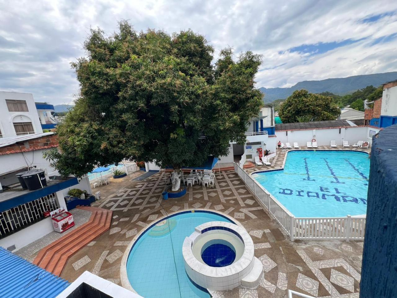 Hotel El Diamante Melgar Eksteriør bilde