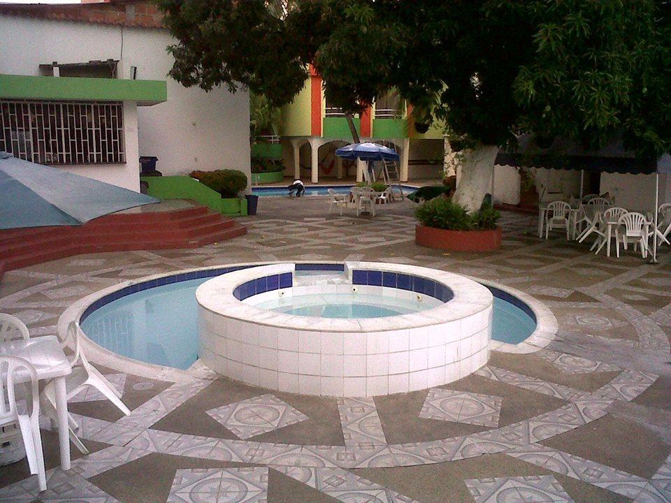 Hotel El Diamante Melgar Eksteriør bilde